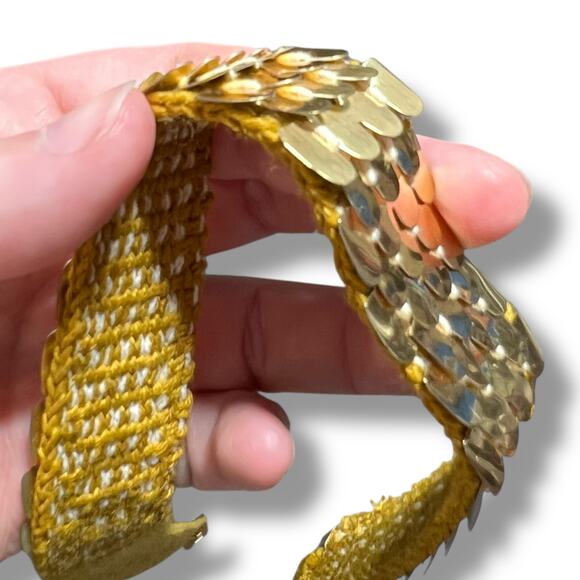 Vintage 50s 60s Womens Scales Stretch Belt Flower Buckle Accent Gold Tone - Picture 7 of 8